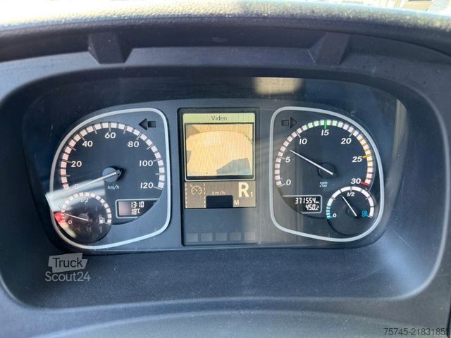 Nákladné auto s plochou korbou a plachtou MERCEDES-BENZ ATEGO 818 *  * LBW * AUTOMATIK * 8.600 KG *