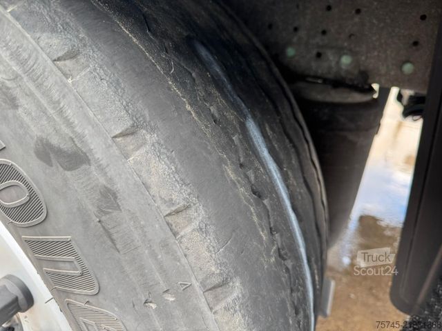 Otvorena poluprikolica sa ceradom SCHMITZ CARGOBULL SCB*S3T *  STANDART * LIFTACHSE * HUBDACH *
