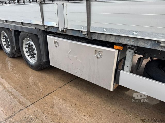 Otevřený návěs s plachtou SCHMITZ CARGOBULL SCB*S3T * STANDART * LIFTACHSE * HUBDACH *
