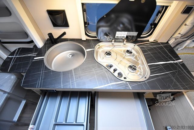 Caravana HYMER/ERIBA Eriba Touring 560 Sonderpreis