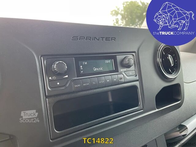 Furgão de caixa Mercedes-Benz Sprinter E-Sprinter L2H2