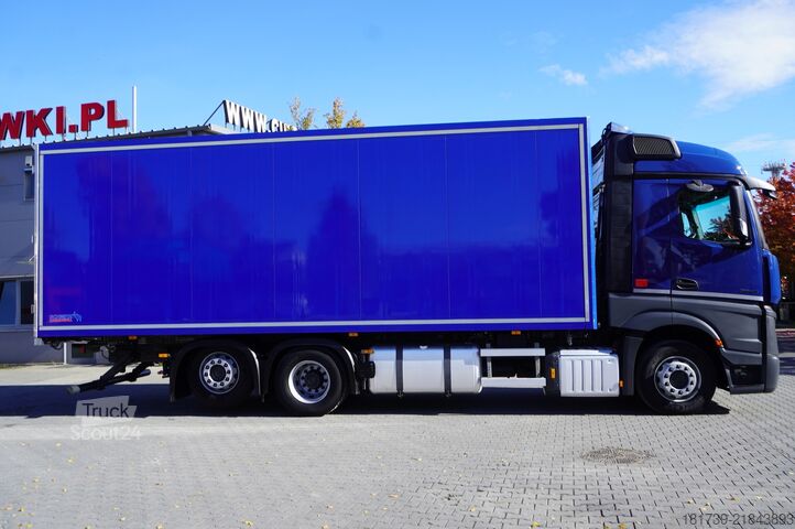 Kamion hladnjače Mercedes-Benz Actros 2548 MP5 6×2 / Schmitz 19 EPAL
