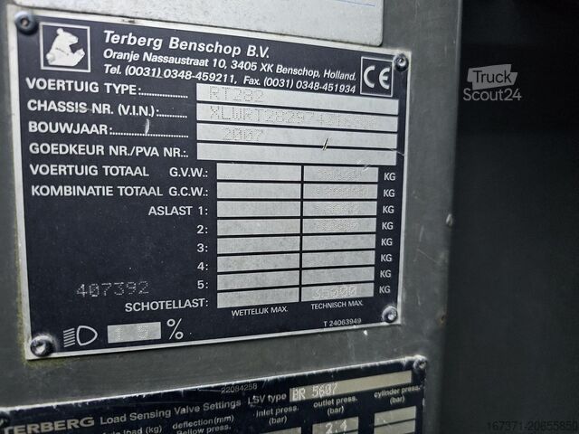 2007 TERBERG 3 терминальных тягача под разборку RT 282 / RT 283 на запчасти, не разобраны. TERBERG 3 sloop terminal trekkers  RT 282 / RT 283  voo...