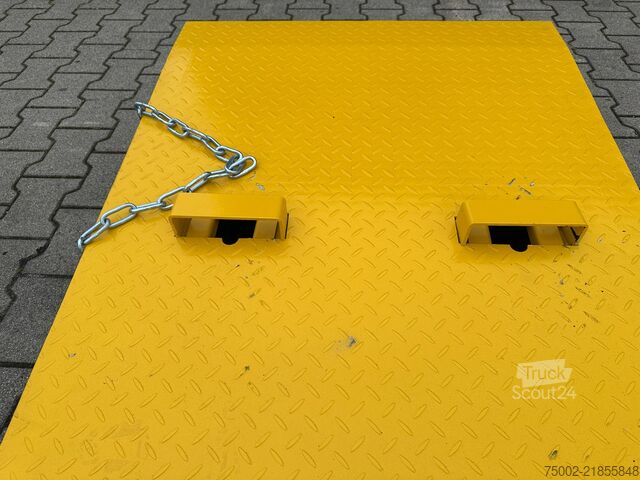 Konteyner Onbekend ramp 1m wide / 2,500kg