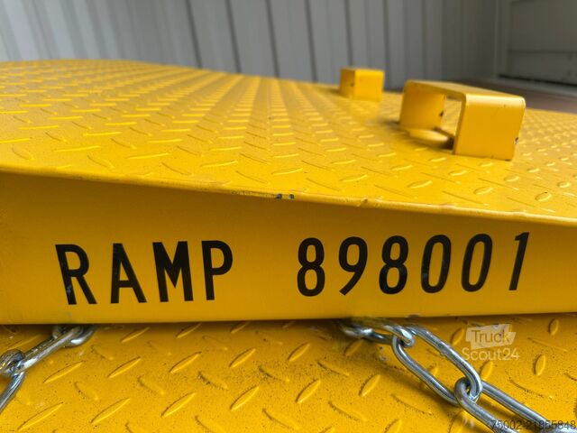 Konteyner Onbekend ramp 1m wide / 2,500kg