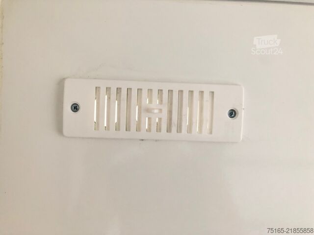 Dėžinė priekaba Blyss F2741HT Rampe Kofferanhänger