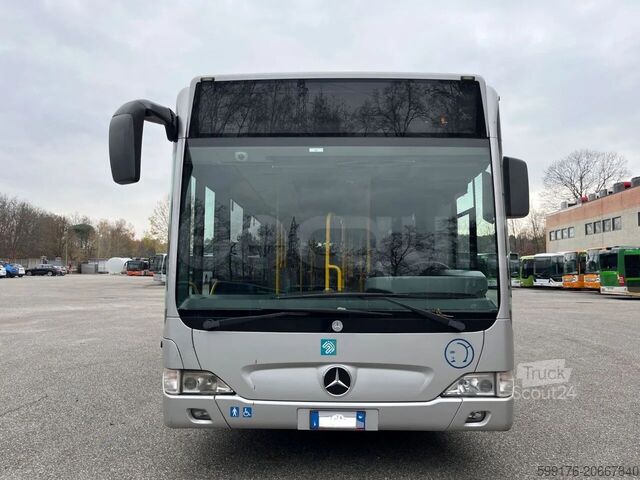 Şehir içi otobüsü Mercedes-Benz O 530