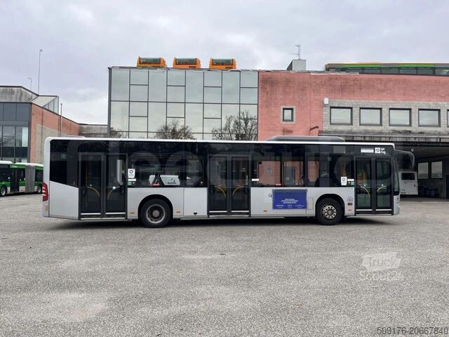 Şehir içi otobüsü Mercedes-Benz O 530