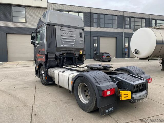 Standard-SZM Iveco S-WAY 480 / Intarder / Hydraulic
