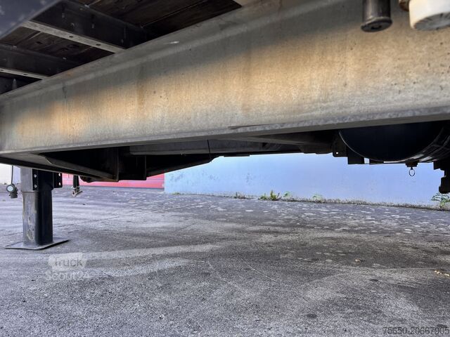 Alacsony rakodószintű pótkocsi Möslein TTS 11 Schwebheim  Tandemtieflader