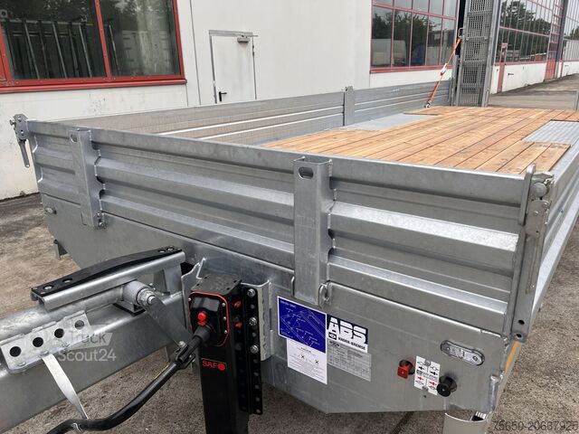 Alacsony rakodószintű pótkocsi Möslein TTT 11- 7,28  Neuer Tandemtieflader, 7,28 m Ladefläche