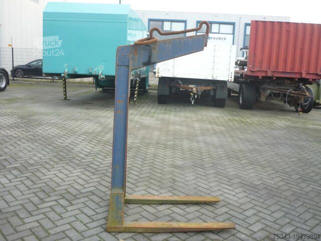 Tag fat i jorden DAF Kipper/kraan    Sand Grabs and Pallethooks and ...