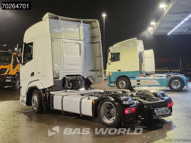Volumen SCM DAF XF 480 4X2 Mega 2xTanks ACC LED