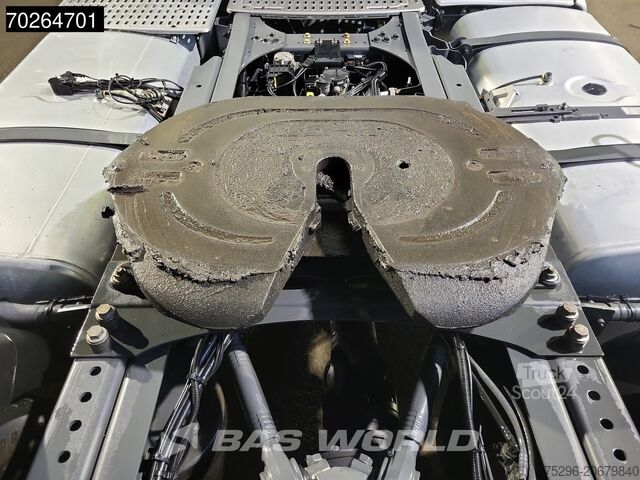 Volumen SCM DAF XF 480 4X2 Mega 2xTanks ACC LED