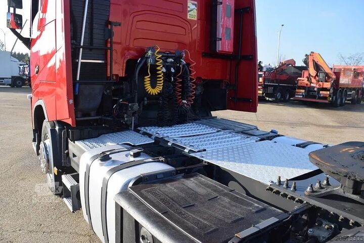 Standaard-SZM Volvo FH 460