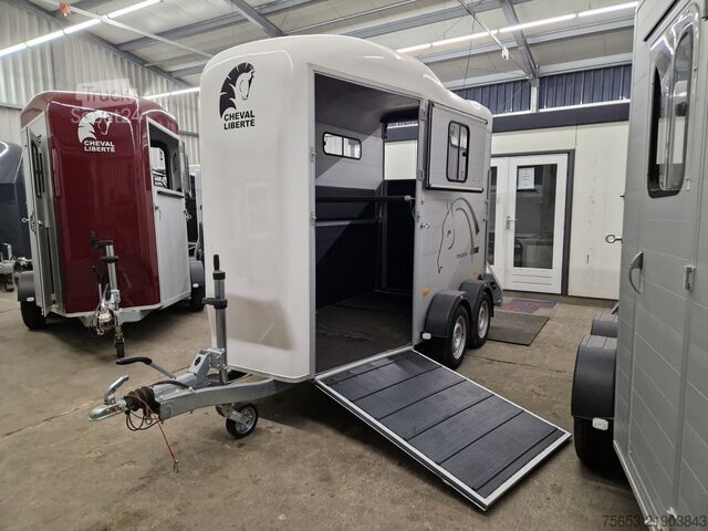 Zirgu piekabes Cheval Liberté Touring One single Horse Trailer Frontexit 1600kg Pullman brandnew