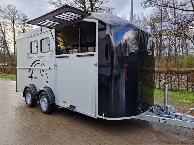 Autoprieves Cheval Liberté Maxi 4 Frontexit Ramp direkt verfügbar