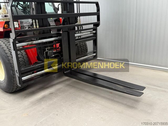 Gaffeltruck för alla typer av terrängkörning Manitou MC 70 T