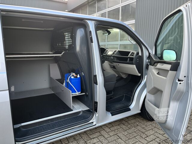 High-roof van Volkswagen Transporter 2.0 TSI L2H1 Trendline Benzine /CNG...