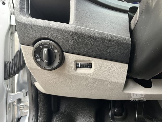 High-roof van Volkswagen Transporter 2.0 TSI L2H1 Trendline Benzine /CNG...