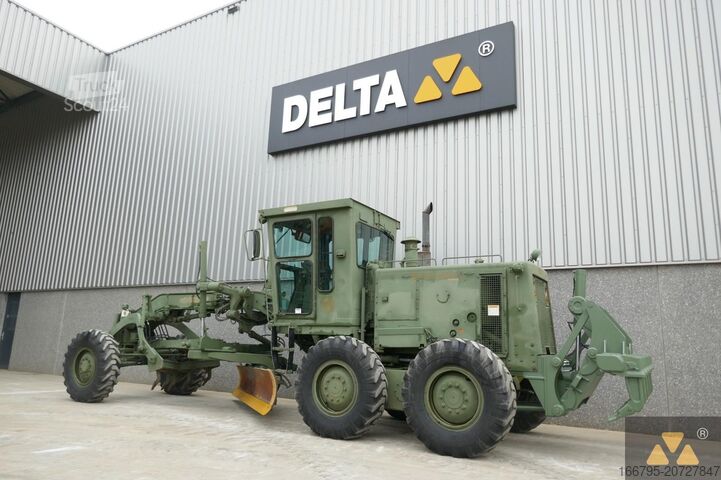 Greideris Caterpillar 130G Ex-army