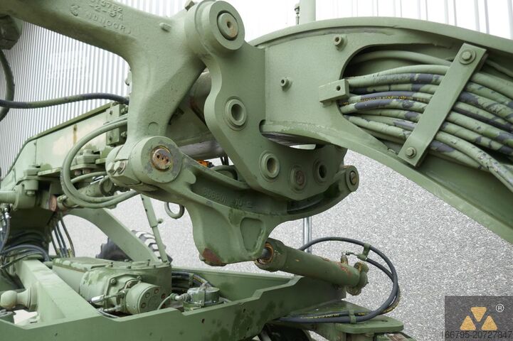 Greideris Caterpillar 130G Ex-army
