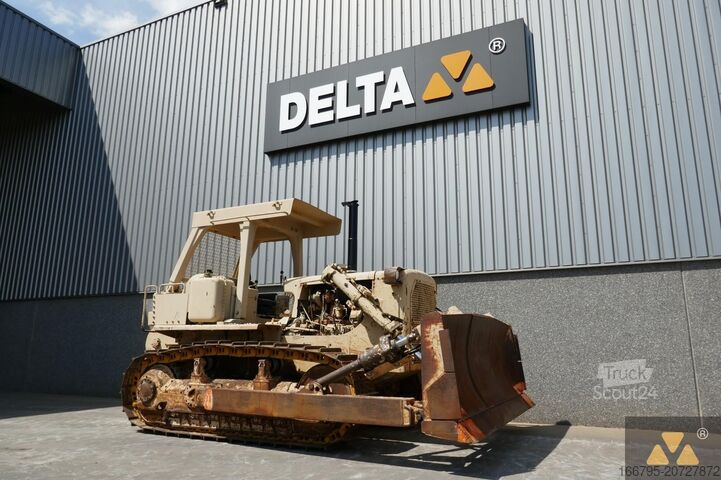 Dozers Caterpillar D7G Ex-army