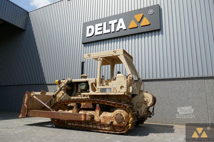 Dozers Caterpillar D7G Ex-army
