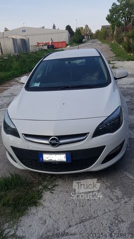 Οι υπολοιποι Astra OPEL ASTRA SPORTS