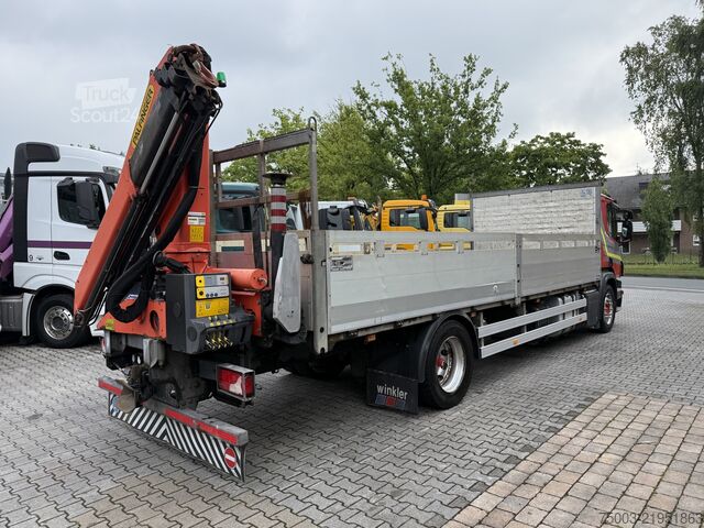 Krautuvas sumontuotas ant sunkvežimio Scania P410 4X2 Palfinger PK 13001