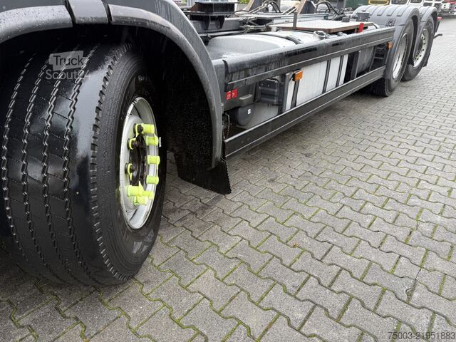 Kamyon şasisi Scania P280 6X2*4