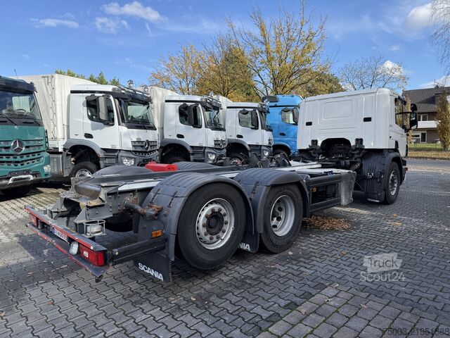 Châssis de camion Scania P280 6X2*4