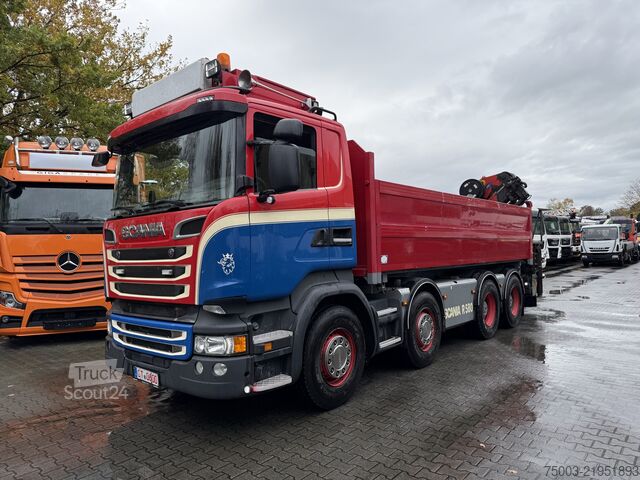 Camion benne Scania R580 V8 8X4 Kipper Kran Palfinger 22002