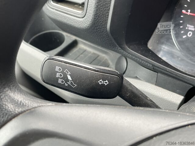 Großraumlimousine Volkswagen Crafter 35 TDI L3H3