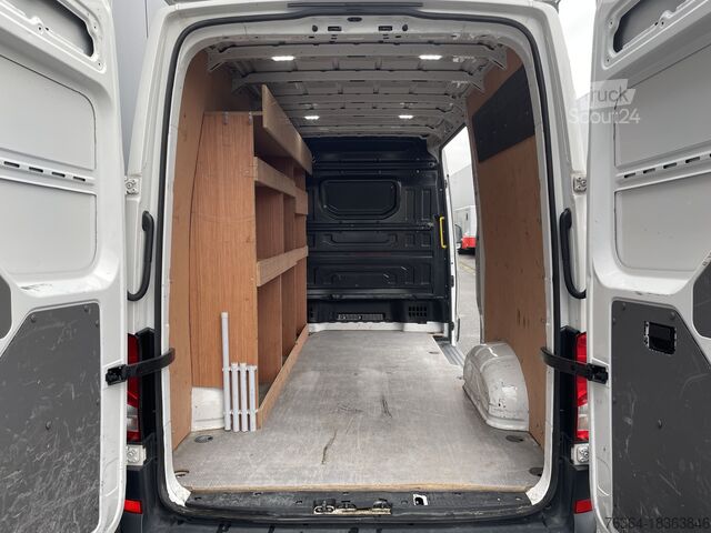 Großraumlimousine Volkswagen Crafter 35 TDI L3H3
