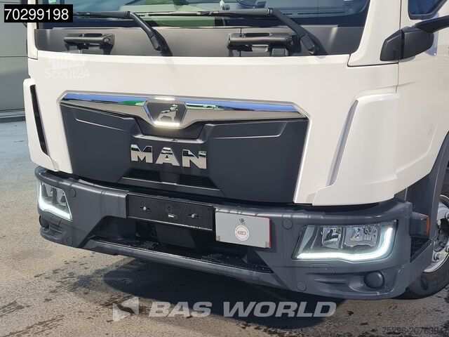 Mala MAN TGL 12.250 4X2 12tonner Automatic 1500kg ladebo...