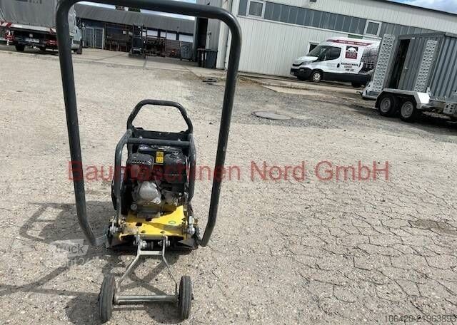 ущільнювач Bomag Rüttelplatte BP 12/40 D -gebraucht-