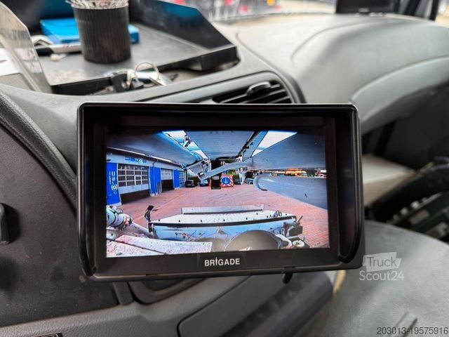 Betonpompwagen MERCEDES-BENZ Actros 2632 6x4 Betonpumpe Schwing S24X