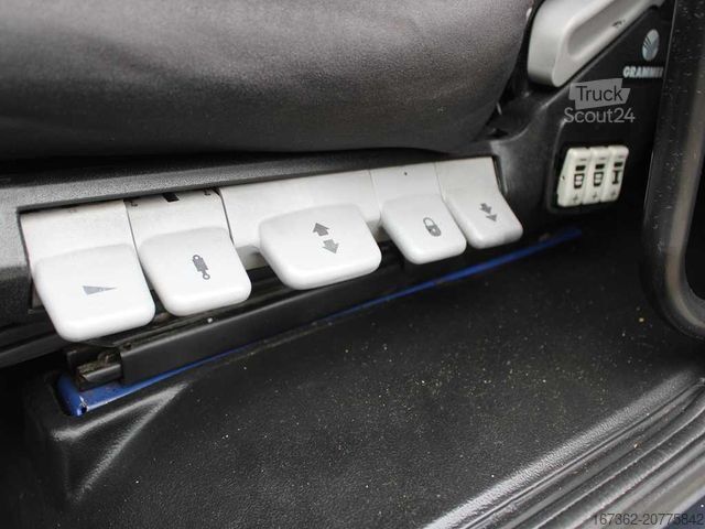 Hakowiec MAN LE 8.145 LC, EURO 3, HOOK CONTAINER, PNEU 80%