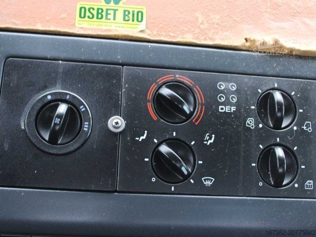 Hakowiec MAN LE 8.145 LC, EURO 3, HOOK CONTAINER, PNEU 80%