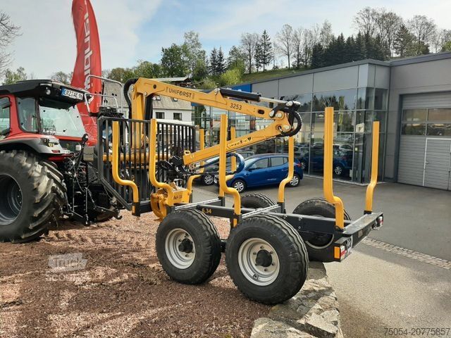 Remorque à grumes  Uniforst 6.34