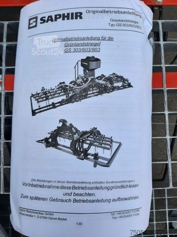 Cultivador de campo Grünlandstriegel mit Drillstar