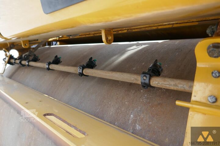 κύλινδρος tandem Caterpillar CB10