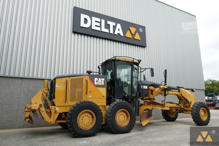 Γκρέιντερ Caterpillar 120M