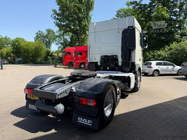 Standard-SZM DAF XF 480 6X2 FTP Space Cab Midlift Standairco 449...