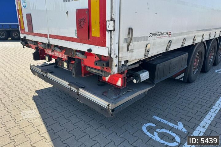 Posuvné plachty Schwarzmüller SPA 3/E / Taillift / Palletbox