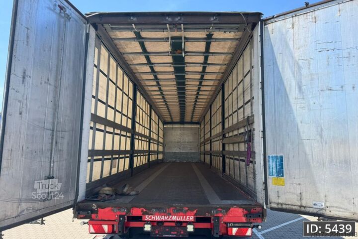 Posuvné plachty Schwarzmüller SPA 3/E / Taillift / Palletbox
