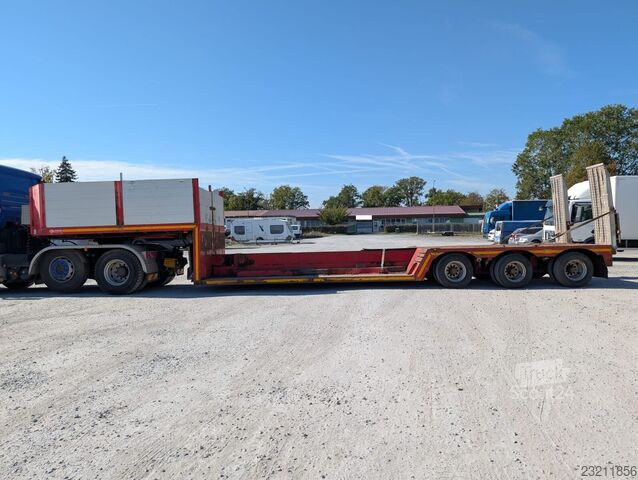 LinTrailers nizkopodni polpriklopnik z izvlečnim dnom LinTrailers Tiefbet ausziehbar
