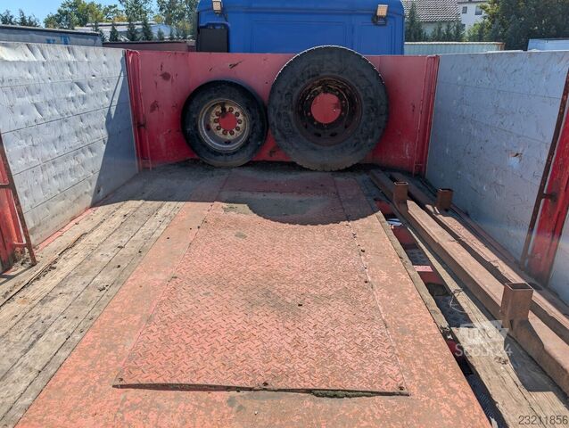 LinTrailers nizkopodni polpriklopnik z izvlečnim dnom LinTrailers Tiefbet ausziehbar