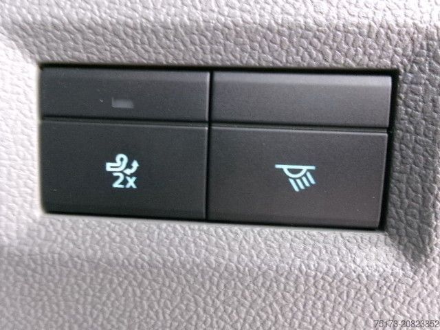 Minibus FORD Tourneo Custom Active 340L1 PHEV AHK Matrix 360K